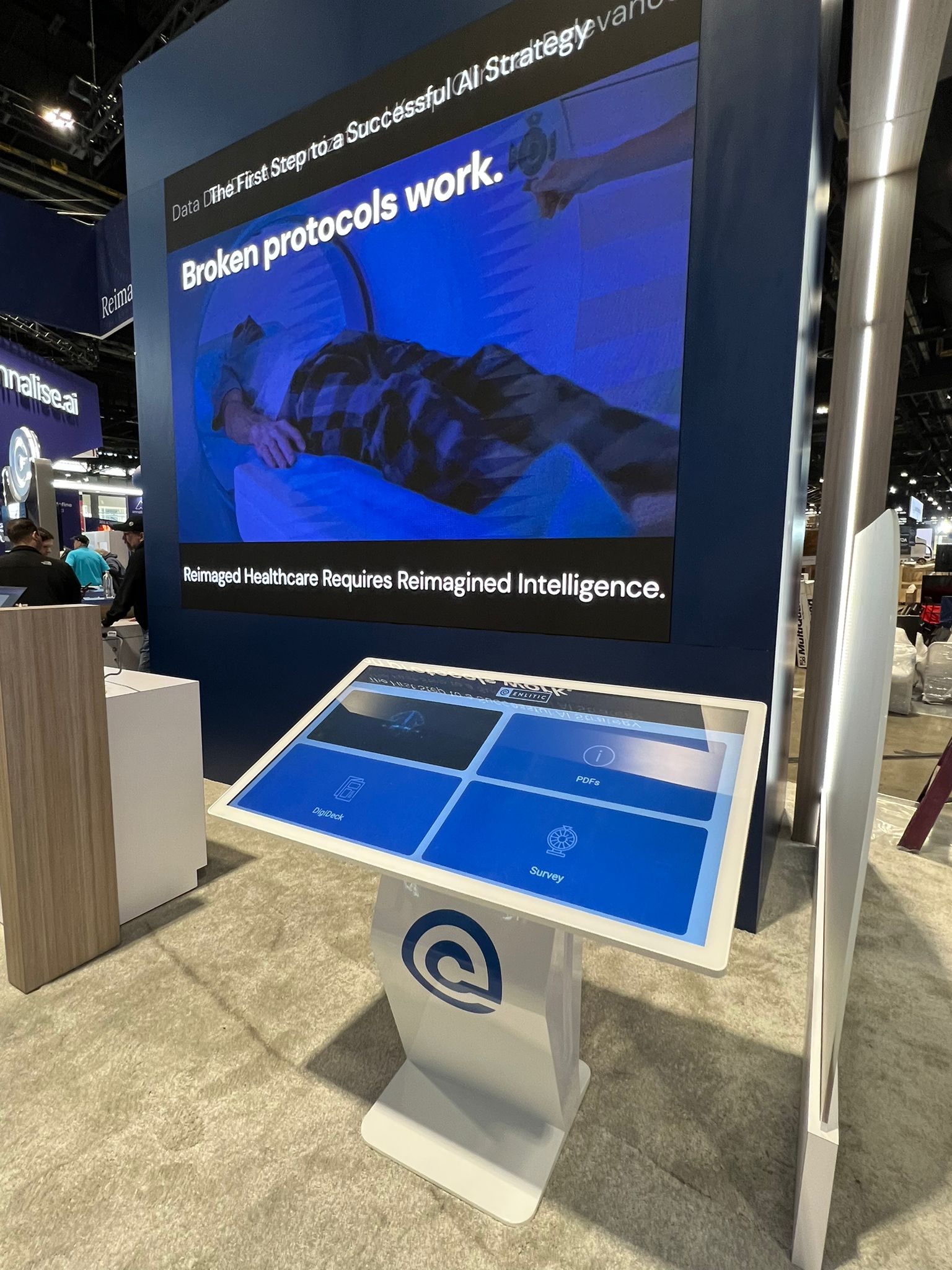 enlitic digital signage booth