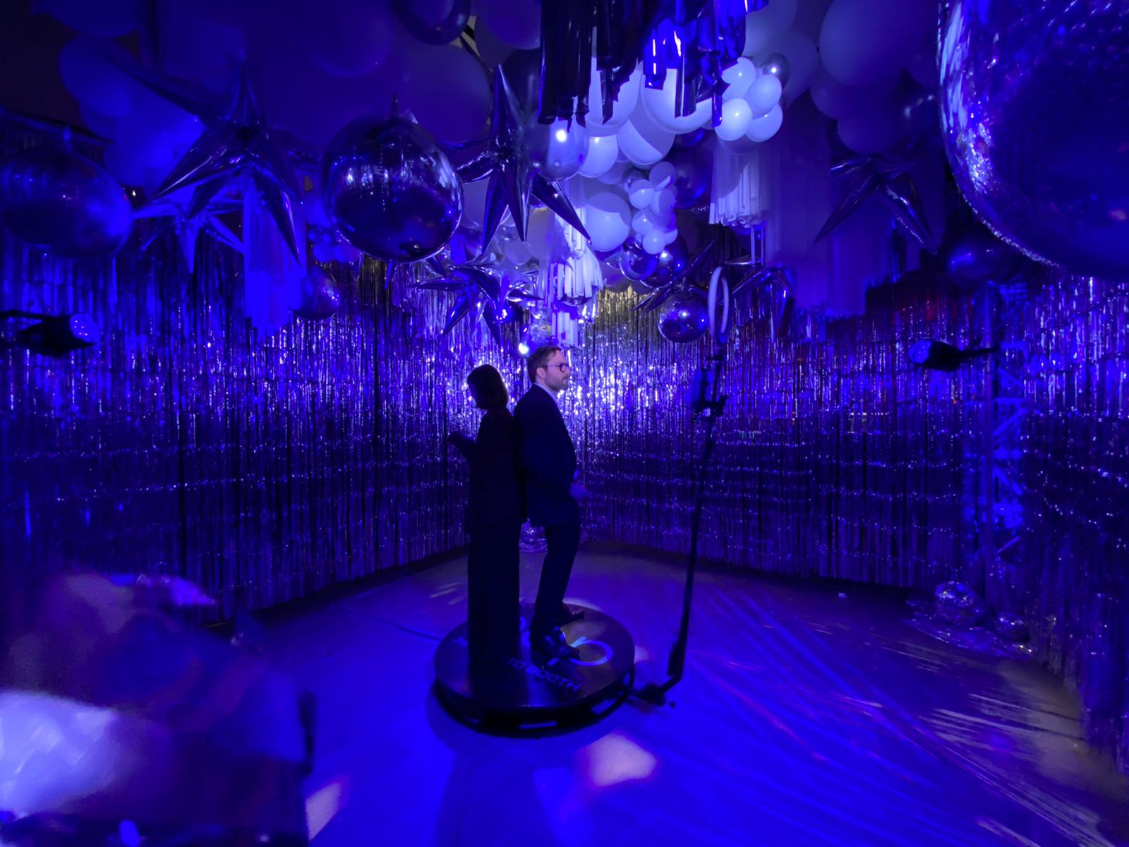 interactive 360 photo booth experience