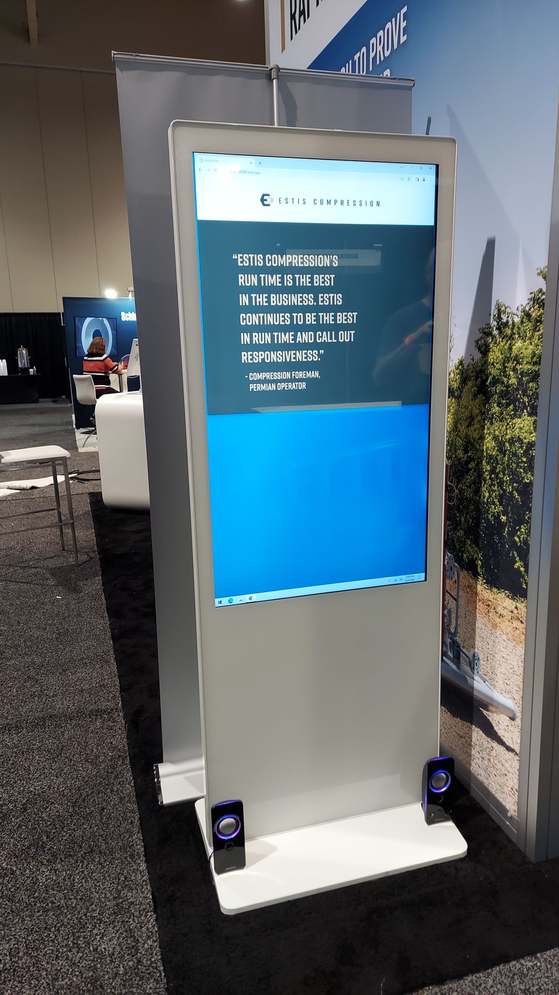 touchscreen kiosk with software