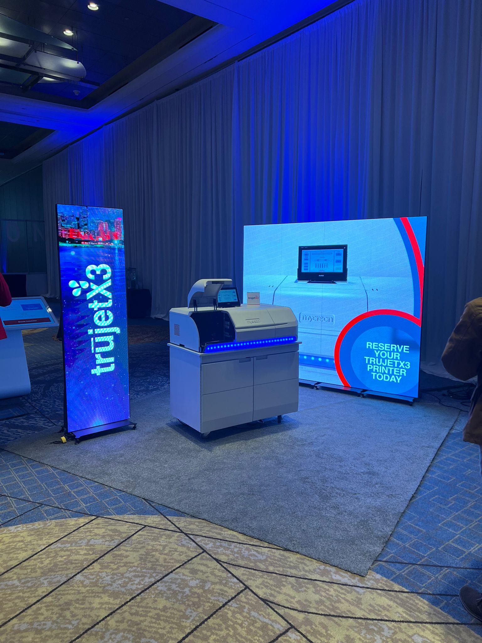 led video wall and digital poster