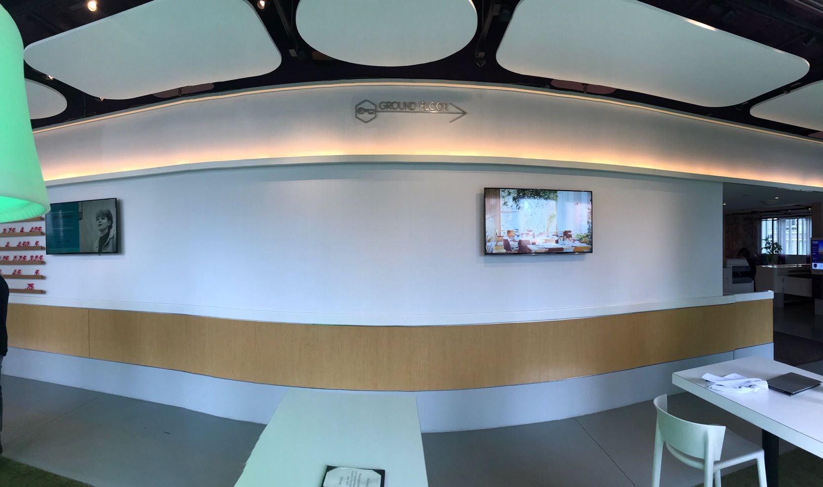 hotel video wall install