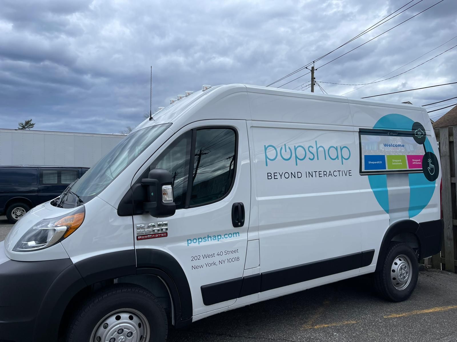 kiosk rental delivery